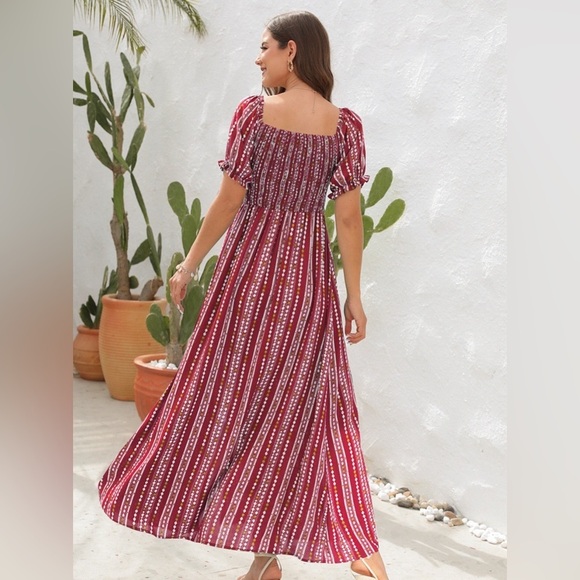 Capturing Time Short Sleeve Maxi Dresses Summer - Picture 3 of 4